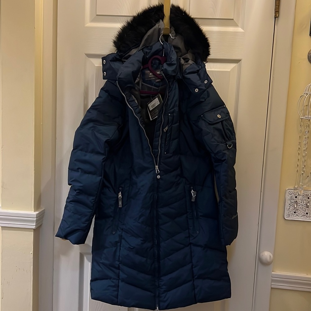 Eddie Bauer sun valley parka small hooded down